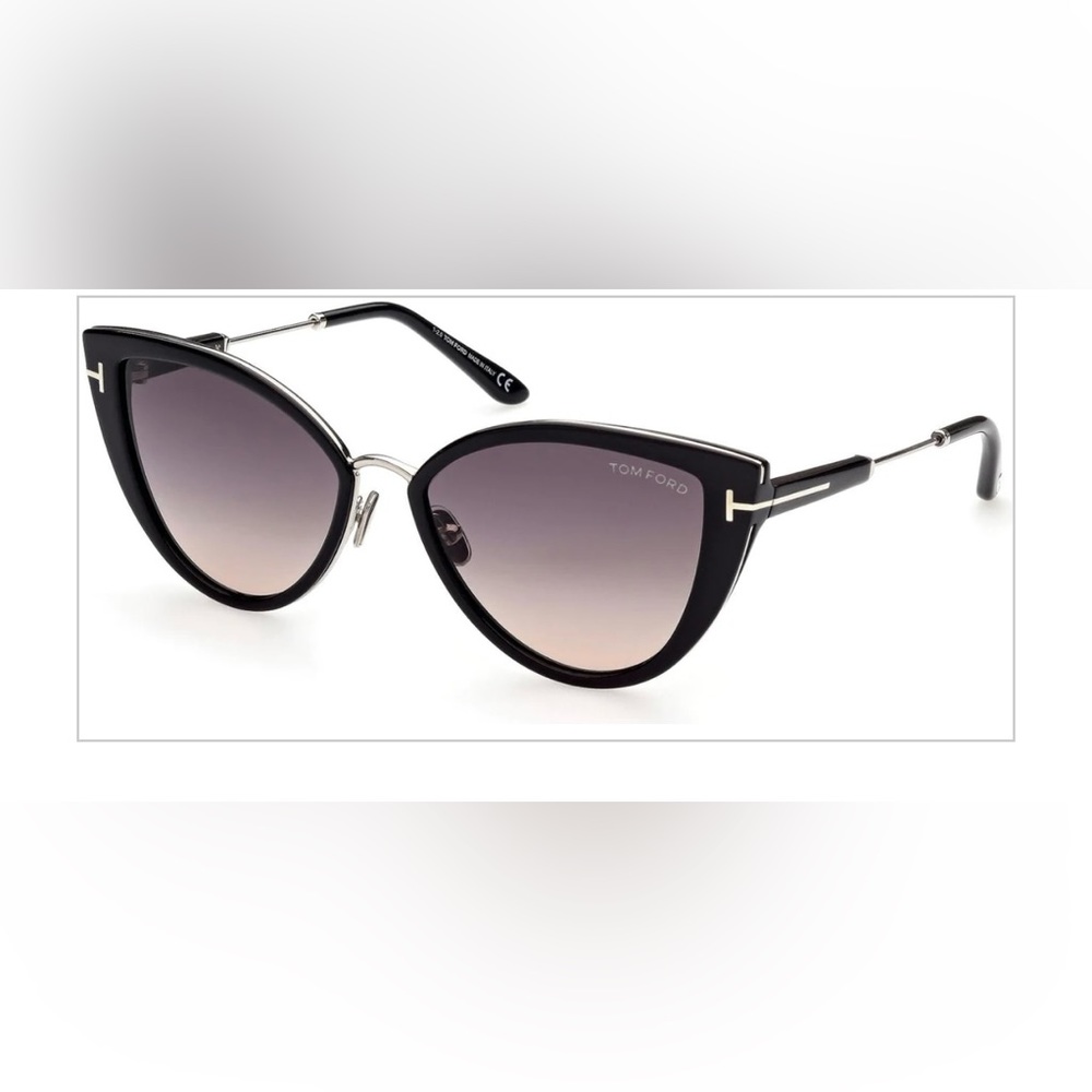 Tom Ford Sunglass Anjelica